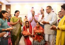 सेवा पखवाड़ा के बहुउद्देशीय शिविर में मंत्री गणेश जोशी ने सुनी जन समस्याएं, अधिकांश का मौके पर किया निस्तारण।